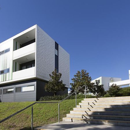 Western Sydney University Village - Кембълтаун Екстериор снимка